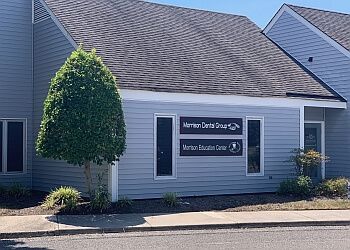 Clinic photo/Office of Dr. ROBERT F. MORRISON