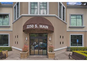 Clinic photo/Office of Dr. ROBERTO MOSCOSO