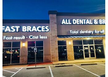 Clinic photo/Office of Dr. ROHINI SINGH