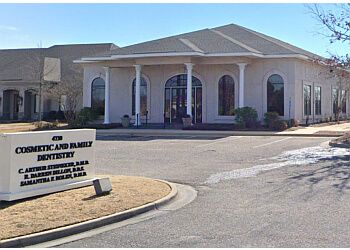 Clinic photo/Office of Dr. SAMANTHA ROLEN