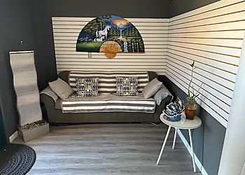 Clinic photo/Office of Dr. SISTERS MASSAGE