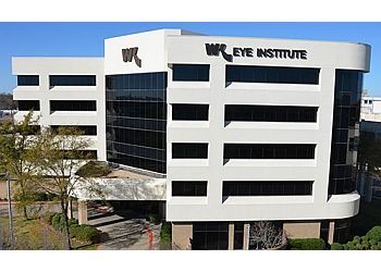 Clinic photo/Office of Dr. STEPHEN W. LEWIS