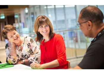 Clinic photo/Office of Dr. SUSAN OAKLANDS
