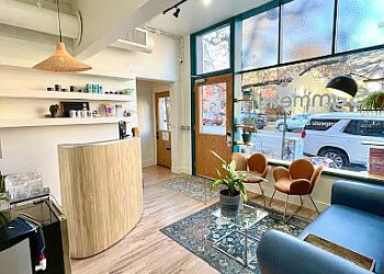 Clinic photo/Office of Dr. SYMMETRY 360 MASSAGE