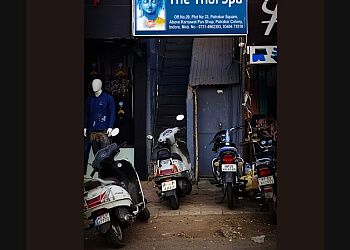 Clinic photo/Office of Dr. THA THAI SPA