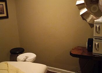 Clinic photo/Office of Dr. THE MASSAGE SPA