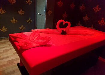 Clinic photo/Office of Dr. THE SIGNATURE UNISEX SPA