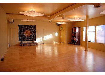 Clinic photo/Office of Dr. THE STUDIO RENO