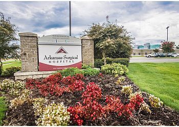 Clinic photo/Office of Dr. TOM HART