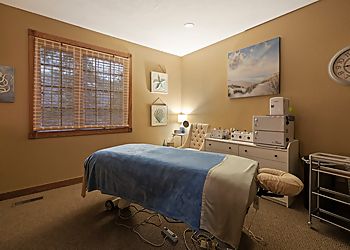 Clinic photo/Office of Dr. UPLIFT MASSAGE &amp; SPA