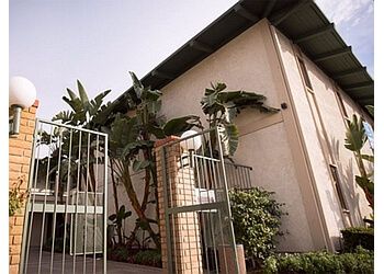 Clinic photo/Office of Dr. VINCENT R. FOWLER