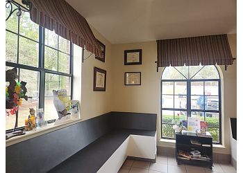 Clinic photo/Office of Dr. WESSON ANIMAL CLINIC