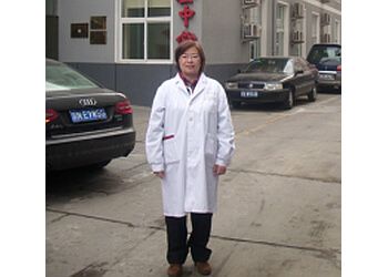 Clinic photo/Office of Dr. WEST MEET EAST HOLISTIC THERAPY &amp; ACUPUNCTURE CLINIC