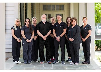 Clinic photo/Office of Dr. WILLIAM E. UMPHLETT