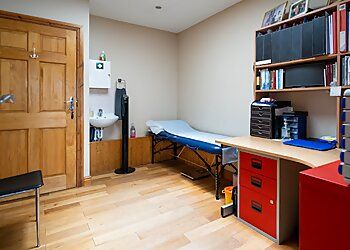 Clinic photo/Office of Dr. WYCOMBE MEDICAL ACUPUNCTURE