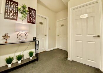 Clinic photo/Office of Dr. YUE ACUPUNCTURE CLINIC &amp; CHINESE MEDICINE